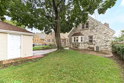 1642 S 52nd St, West Milwaukee, WI 53214 - Photo 36
