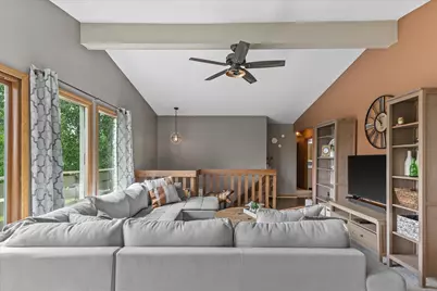 W290S2811  Carmarthen Dr, Genesee, WI 53188 - Photo 12