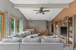 W290S2811 Carmarthen Dr, Genesee, WI 53188 - Photo 12