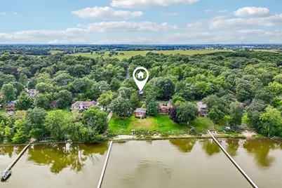 101  Potowatomi Dr, Albion, WI 53534 - Photo 2