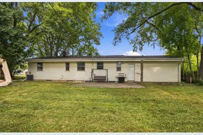 921 W Theresa Ln, Glendale, WI 53209 - Photo 24