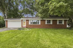 921 W Theresa Ln, Glendale, WI 53209 - Photo 1