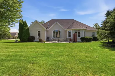 363  Sunshine Dr, Hartland, WI 53029 - Photo 34