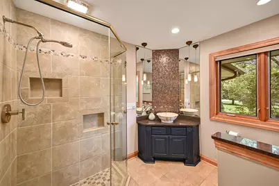 7550 N Pheasant Ln, River Hills, WI 53217 - Photo 22