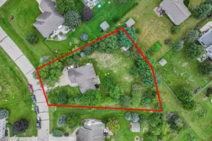 302 Hawthorne Dr, Eagle, WI 53119 - Photo 34