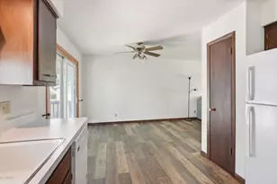 1204 N 12th Ave, West Bend, WI 53090 - Photo 6