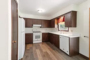 1204 N 12th Ave, West Bend, WI 53090 - Photo 2