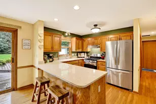 W148N7167 Terriwood Ct, Menomonee Falls, WI 53051 - Photo 10