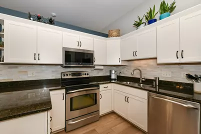 3145 S Toldt Pkwy, West Allis, WI 53227 - Photo 12