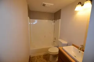 442 S Buckingham Blvd, Whitewater, WI 53190 - Photo 14