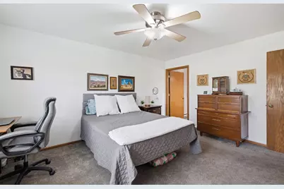 234  Minz Park Cir #1, West Bend, WI 53095 - Photo 14