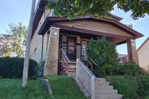 2028 N 16th St, Milwaukee, WI 53205 - Photo 2