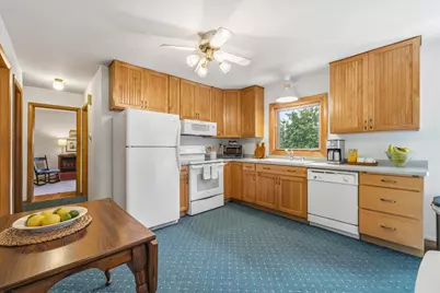 3744 S Sunset Dr, Milwaukee, WI 53220 - Photo 4