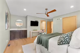 9345 N Thrush Ln, Bayside, WI 53217 - Photo 16
