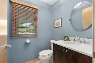 9345 N Thrush Ln, Bayside, WI 53217 - Photo 36