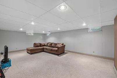 1123  Lake Shore Rd, Grafton, WI 53024 - Photo 32