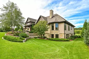 3800 Red Chapel Ct, Delafield, WI 53058 - Photo 46
