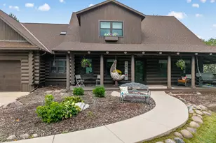 5280 Augustine Pointe Ct, Richfield, WI 53017 - Photo 4