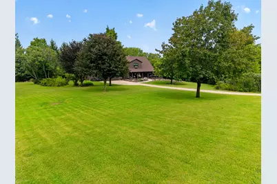 5280  Augustine Pointe Ct, Richfield, WI 53017 - Photo 8