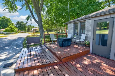 10380 S Chicago Rd, Oak Creek, WI 53154 - Photo 24