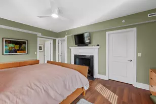 1042 E Juneau Ave, Milwaukee, WI 53202 - Photo 30