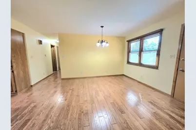 723  Wilson Ave, Sheboygan Falls, WI 53085 - Photo 6