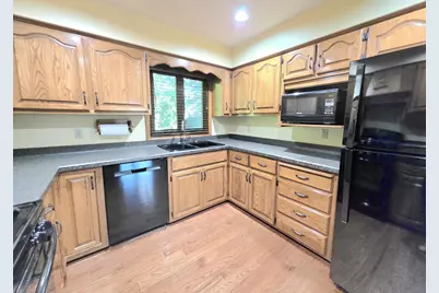 723  Wilson Ave, Sheboygan Falls, WI 53085 - Photo 14