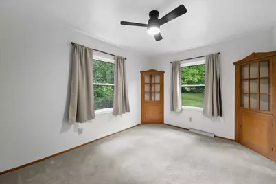 21120  Sierra Dr, Brookfield, WI 53045 - Photo 6