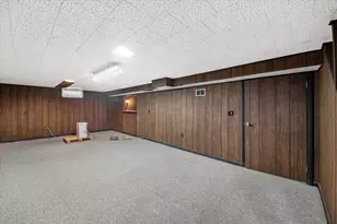 21120 Sierra Dr, Brookfield, WI 53045 - Photo 34
