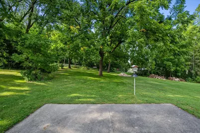 21120  Sierra Dr, Brookfield, WI 53045 - Photo 38