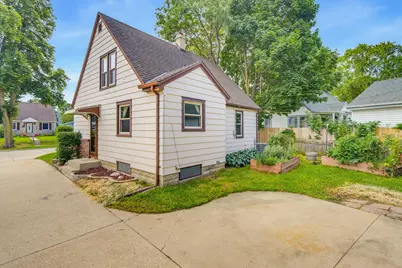 8716 W Boone Ave, West Allis, WI 53227 - Photo 24