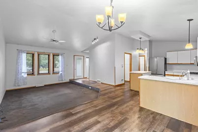 225  Heritage St, Belgium, WI 53004 - Photo 8