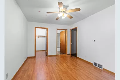 225  Heritage St, Belgium, WI 53004 - Photo 16
