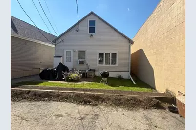 7718 W National Ave, West Allis, WI 53214 - Photo 12