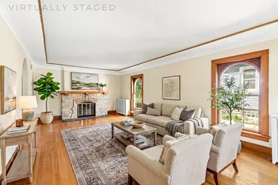 2263  Ludington Ave, Wauwatosa, WI 53226 - Photo 8