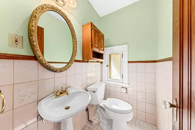 2263  Ludington Ave, Wauwatosa, WI 53226 - Photo 20