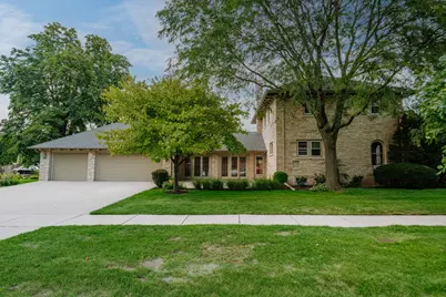 2263  Ludington Ave, Wauwatosa, WI 53226 - Photo 46