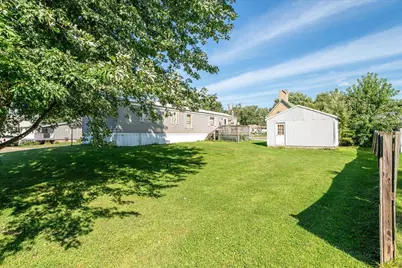 405 E Main St, La Farge, WI 54639 - Photo 14