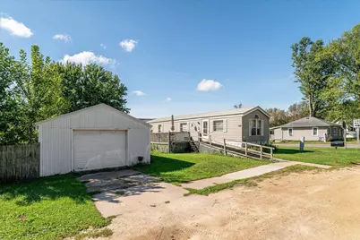 405 E Main St, La Farge, WI 54639 - Photo 2