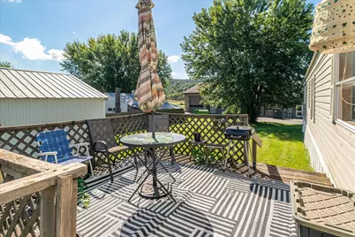 405 E Main St, La Farge, WI 54639 - Photo 16