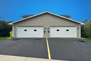 108 N Terrace St, Delavan, WI 53115 - Photo 28