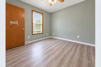 1122  Villa St, Racine, WI 53403 - Photo 10