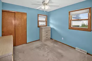 W149N8183 Winchester St, Menomonee Falls, WI 53051 - Photo 12