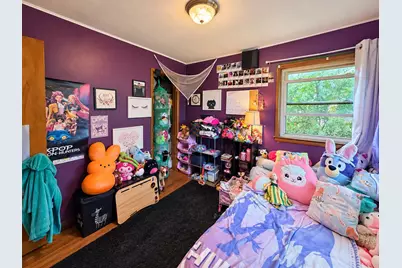 523 E Schowalter St, Saukville, WI 53080 - Photo 14