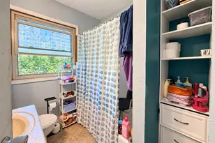 523 E Schowalter St, Saukville, WI 53080 - Photo 12