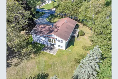 W6313  Burkshire Ln, Plymouth, WI 53073 - Photo 36