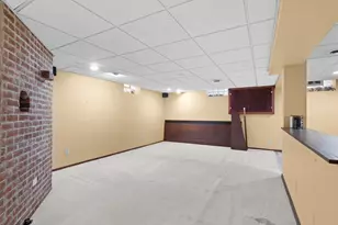 9915 W Margaret Ln, Franklin, WI 53132 - Photo 16