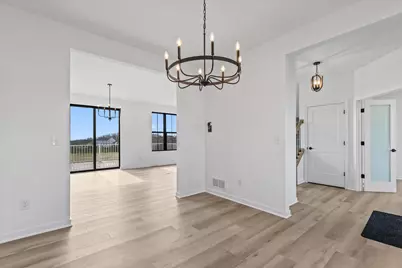 805  Viewpoint Ave, Waukesha, WI 53188 - Photo 12
