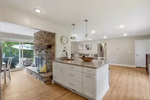 14465 Lindsay Dr, Brookfield, WI 53005 - Photo 16