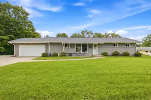 14465 Lindsay Dr, Brookfield, WI 53005 - Photo 10